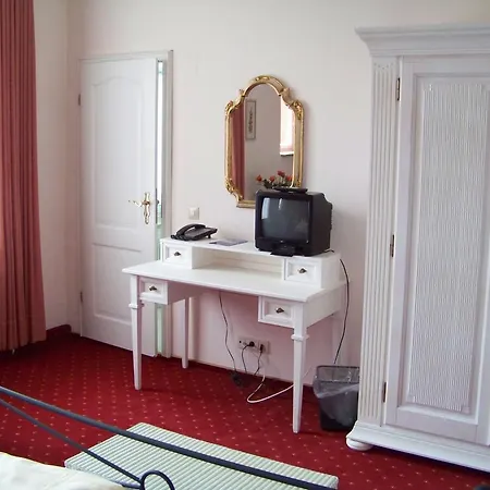 Hotel Seeresidenz Gesundbrunn 3*